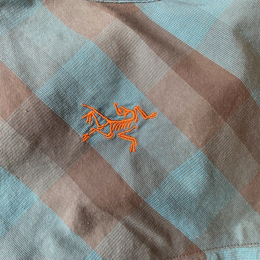 Arc’teryx button down - Picture 5 of 6